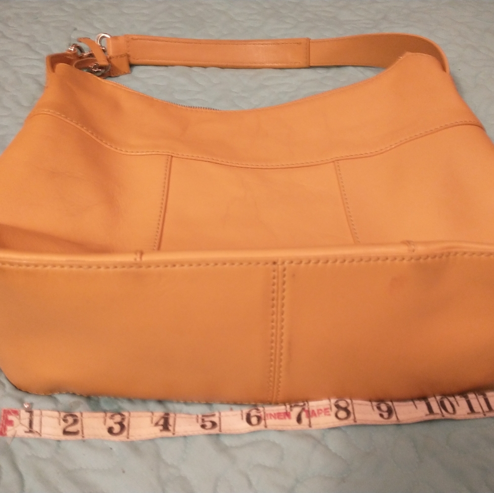 Kate Spade - Picture 4 of 5